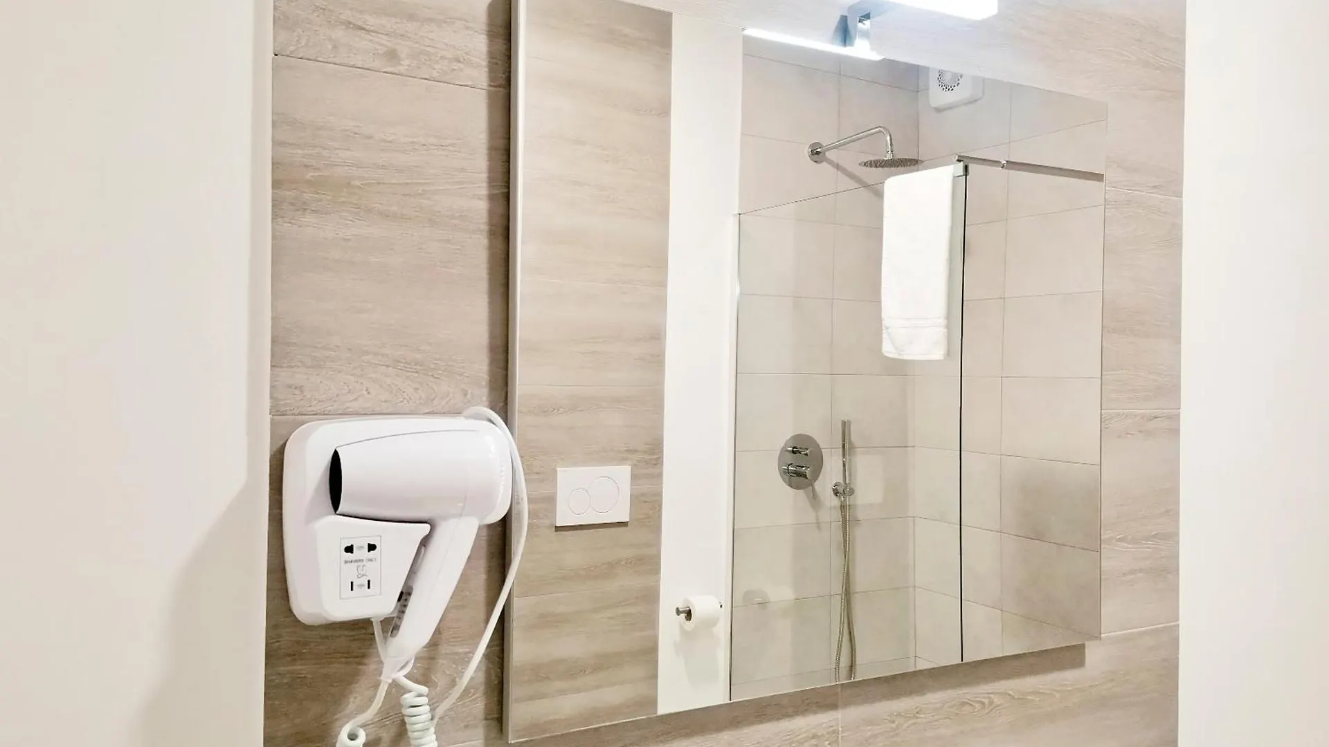 L'Opera Appartement Bari