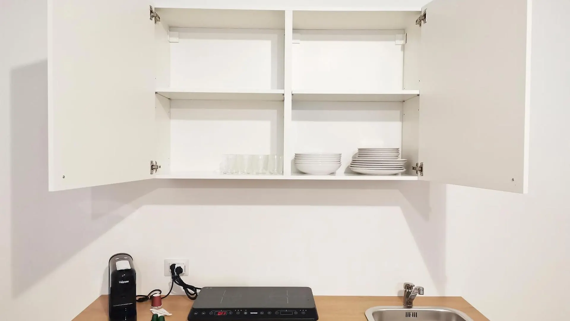 Apartament L'Opera Bari 0*,