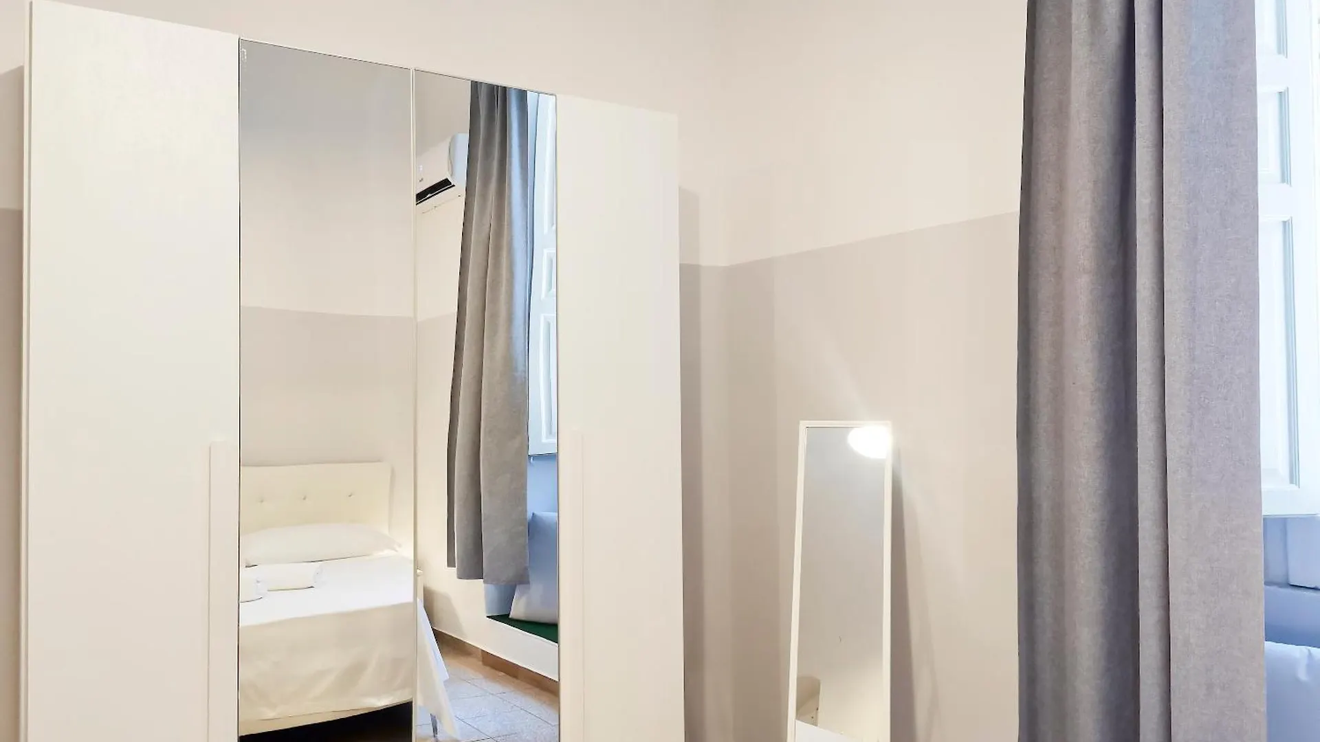 L'Opera Appartement Bari Italië