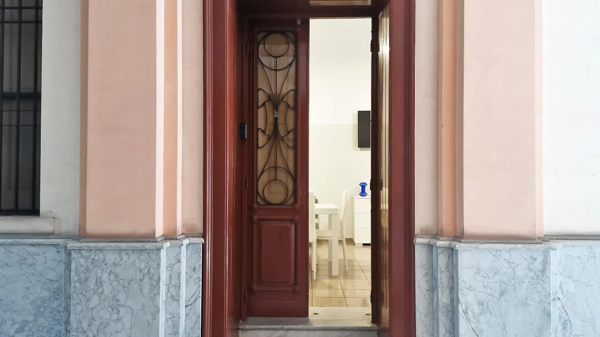 L'Opera Appartement Bari
